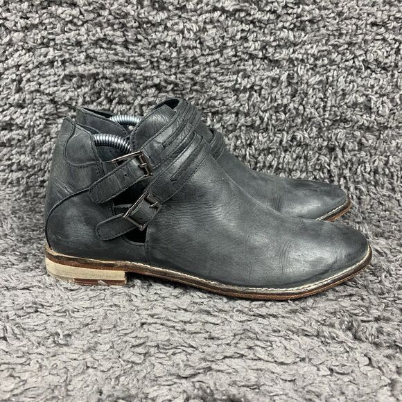 Free People Booties Womens 39 EU Leather Boho Grunge Biker Bohemian - Picture 4 of 9